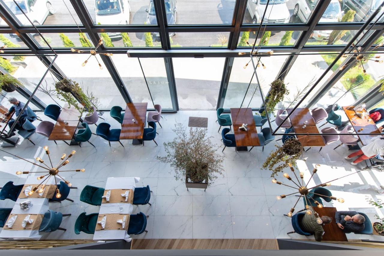 Hotel In Zepce Dış mekan fotoğraf
