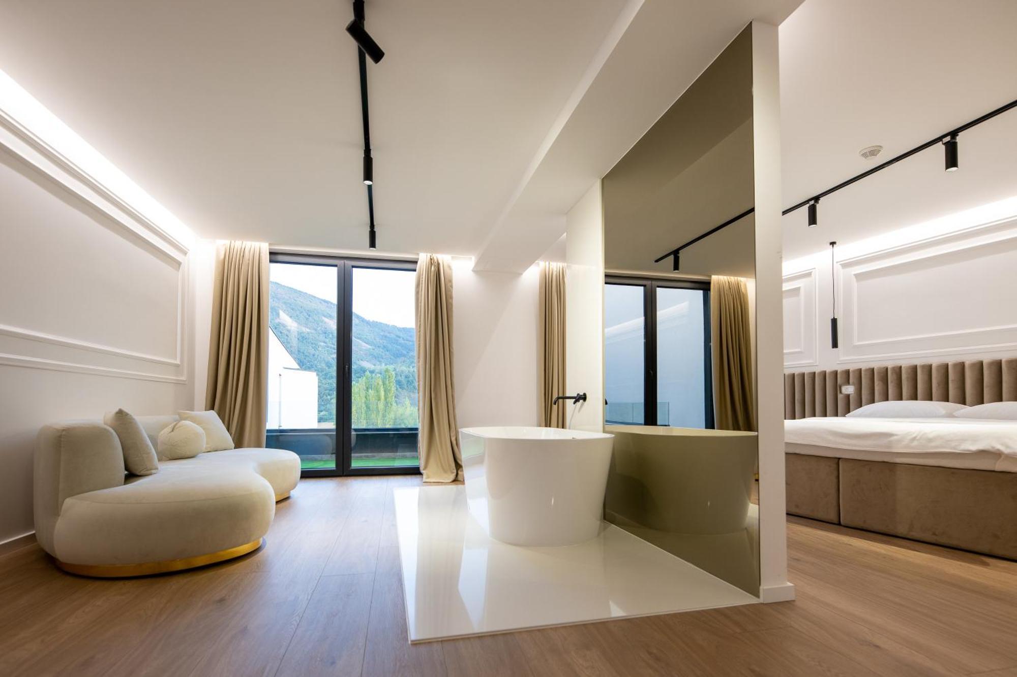Hotel In Zepce Dış mekan fotoğraf
