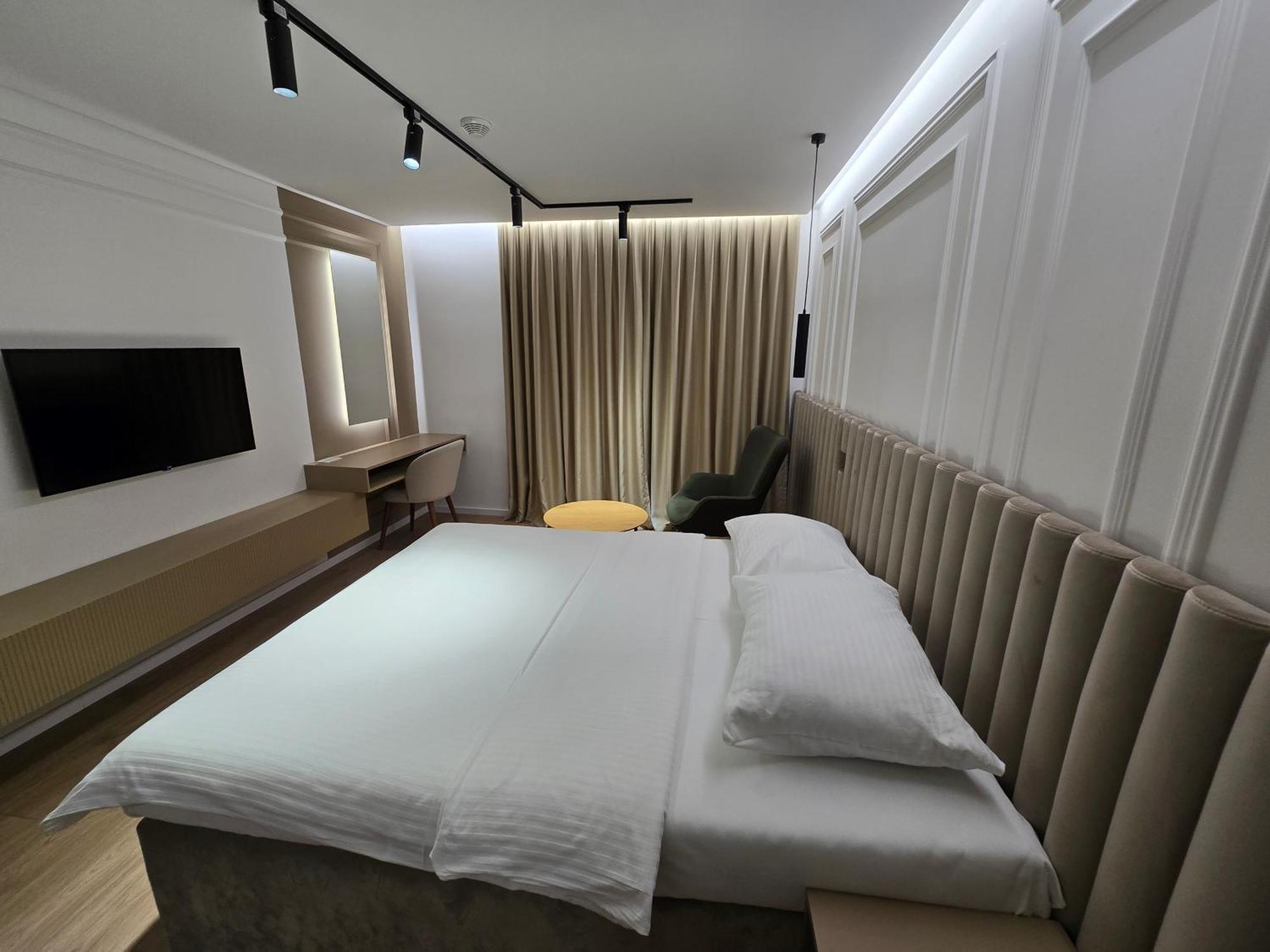 Hotel In Zepce Dış mekan fotoğraf