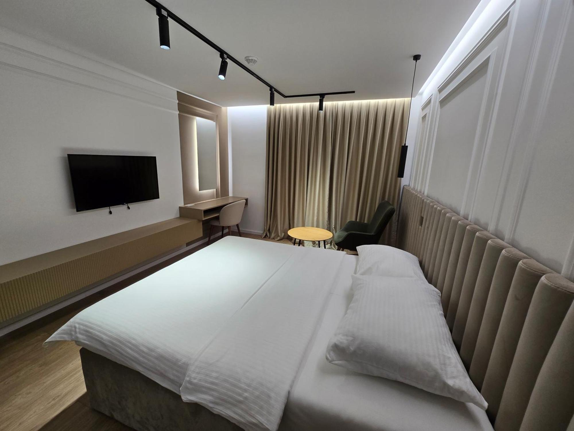 Hotel In Zepce Dış mekan fotoğraf